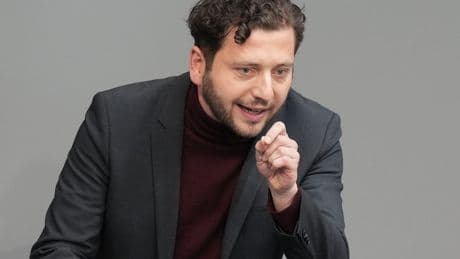 Investitionen: Grüne werfen Klingbeil Wortbruch und Haushaltstrickserei vor
