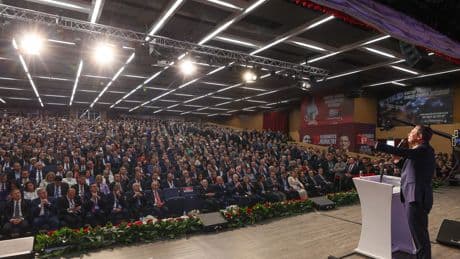 İtirafçı CHP kurultayında piyasaya çıkmamış telefonun dağıtıldığını iddia etti