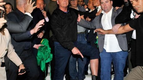 Oberster Gerichtshof: Brasiliens Ex-Präsident Bolsonaro muss in Hausarrest