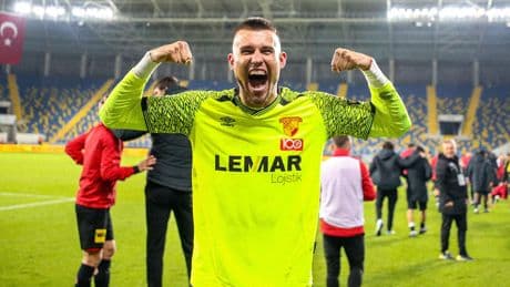 Göztepe, Mateusz Lis'le yola devam kararı aldı