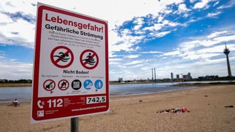 Bis zu 1000 Euro Bußgeld – Düsseldorf verbietet Baden im Rhein