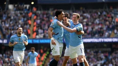 El City arrolla al Crystal Palace tras estar al borde del abismo