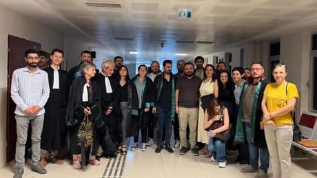 Mesleki faaliyetlerinden yargılanan avukata beraat