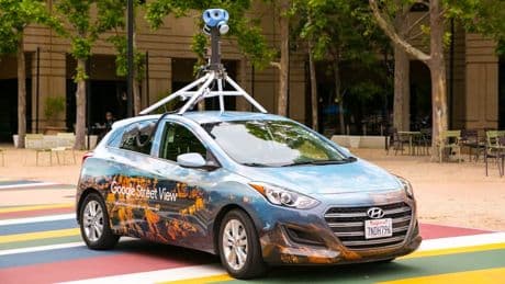 Photographié nu dans sa cour par Google Street View, un policier argentin va recevoir 11.000 d’euros d’indemnités
