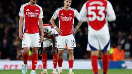 Premier League: Arsenal London patzt, FC Liverpool vor Meisterschaft am Wochenende