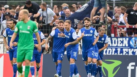 DFB-Pokal im Liveticker: Lautern und Karlsruhe erhöhen - Gladbach in Führung
