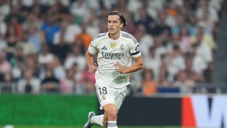 El regalo que se llevó Carreras del Bernabéu