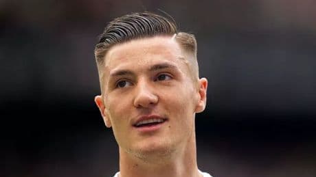 When Manchester United will unveil Benjamin Sesko and complete £74m transfer