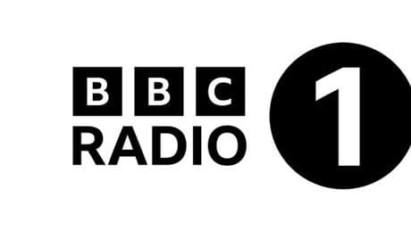 BBC Radio 1 in chaos as presenters stop show to announce 'technical difficulties'