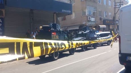Aile içi şiddet ihbarına giden polislere ateş açan şüpheli tutuklandı