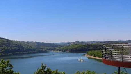 Urlaub in NRW: Wandern, staunen und baden am Biggesee