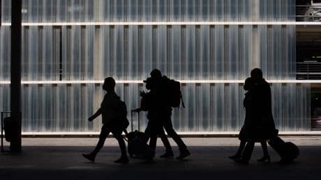 Detenido en el aeropuerto de Barcelona el sospechoso de matar a sus compañeros de piso en Italia