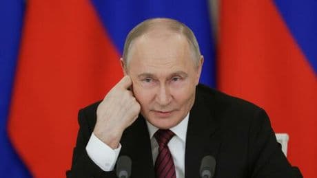 Guerra Ucraina, spiragli per la tregua breve. E i soldati spingono Putin: «Non vogliamo fermarci»