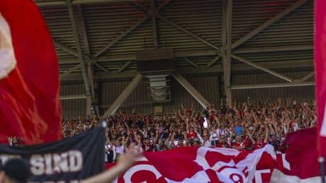 Ultras schwören Fortuna auf Endspurt ein: Trainer Thioune berichtet von Capo-Ansage nach Sieg gegen Schalke