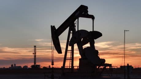 El petróleo se dispara tras el ataque de Israel a Irán, mientras las Bolsas europeas cotizan en rojo
