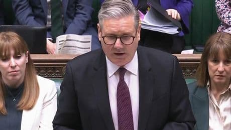 Starmer says Tories are ‘dead party walking’ as Badenoch dismisses trade deals