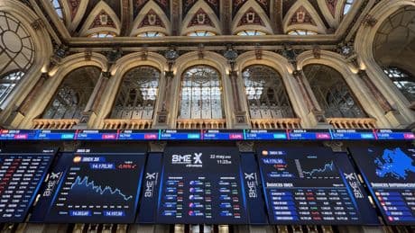 La bolsa europea se desploma tras la amenaza de Trump de imponer aranceles a la UE del 50% a partir de junio