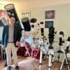 Teleskop-Laden in einem Berliner Keller: Zu Space Instruments fahren Hobby-Astronomen teils Hunderte Kilometer weit