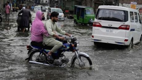 Au Pakistan, les pluies et les crues causent 64 morts en une semaine de mousson
