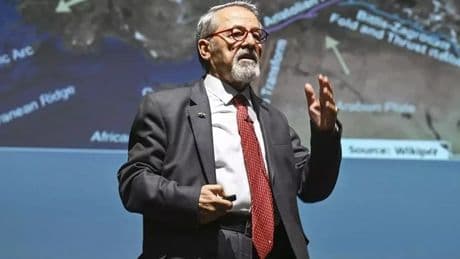 Prof. Dr. Görür'den 'siyaset' açıklaması