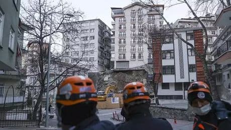 Ankara'da korkutan olay! 8 katlı bina tahliye edildi
