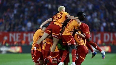 Galatasaray ikinci yarıdaki futboluyla kazandı!