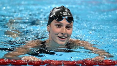 Summer McIntosh explora en Singapur un terreno desconocido para la natación: “Es el inicio de algo asombroso”