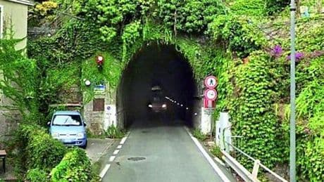 “Lavori urgenti”. Due notti di chiusura per un’altra galleria a Moneglia