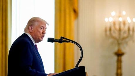 Trump reconoce que sus redadas migratorias están vaciando el campo y la hostelería de trabajadores