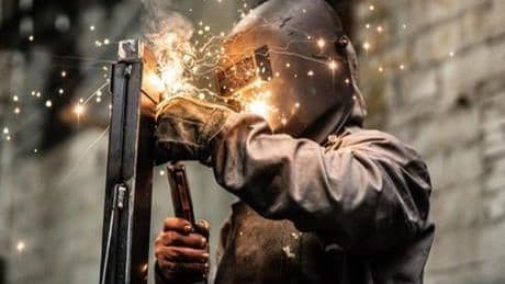 Euro Bölgesi'nde sanayi üretimi yükseldi