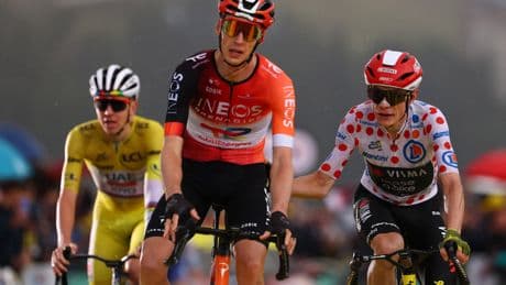 Tour de France : deuxième victoire d’étape pour Arensman, Pogacar sur la voie royale