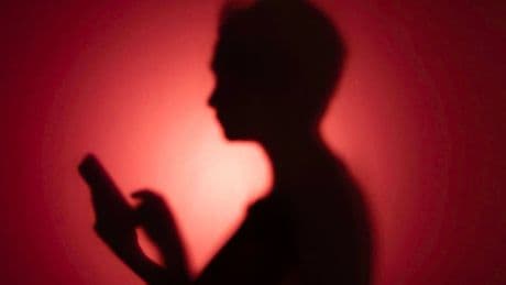 Public WiFi Warning Issued For All iPhone And Android Users