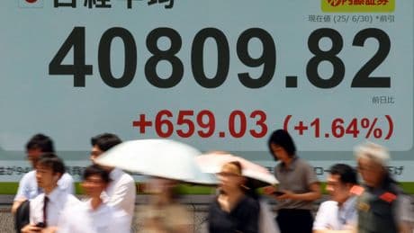 Les Bourses asiatiques en hausse, portées par l’espoir d’un report des surtaxes américaines