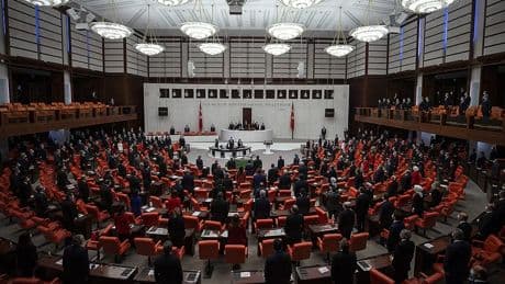 'İkiyüzlülük' dedi, iktidara seslendi! CHP'den İklim Kanunu Teklifi'ne tepki: 'Doğayı sermayeye teslim ediyorsunuz!'