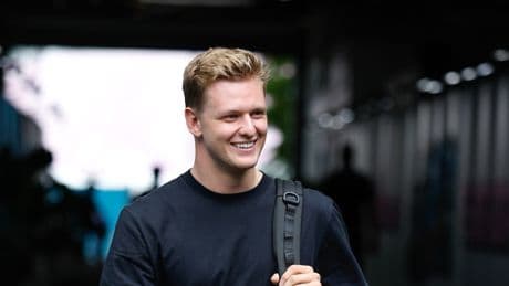 Mick Schumacher gibt private Einblicke in sein Zuhause in Genf