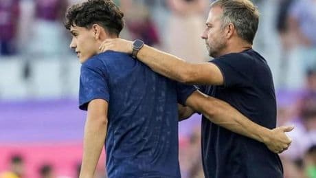 Héctor Fort, en el punto de mira del campeón PSV