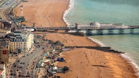 Famous UK seaside town fury as tourists suddenly discover £2 pier charge