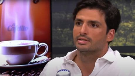 Carlos Sainz Jr., 30 años: “Salgo en bici con Pogacar por Mónaco y mientras él va de paseo, yo voy al límite con la lengua fuera”