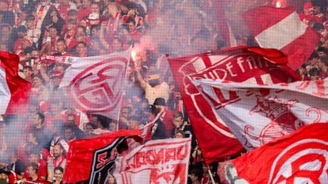 500 Fans von RWE und Hannover 96 prügeln sich – obwohl ihre Teams gar nicht gegeneinander spielten