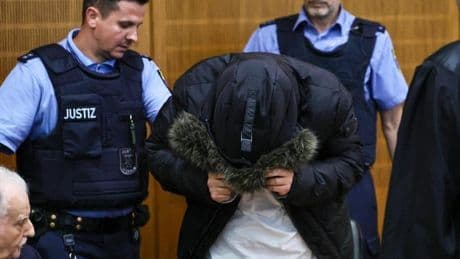 La Justicia alemana condena a cadena perpetua a un médico sirio por crímenes contra la humanidad