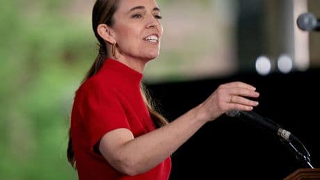 10 leadership tips from Jacinda Ardern, the ex-New Zealand prime minister who became a world leader at 37