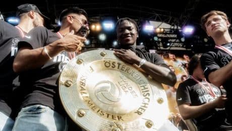 El Sturm Graz revalida el título liguero en una última jornada dramática