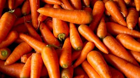 Supermarket to stop selling Israeli carrots and Russian vodka in new ‘peace’ policy