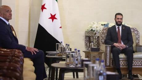 L’émissaire américain pour la Syrie annonce qu’Israël et la Syrie se sont accordés sur un cessez-le-feu