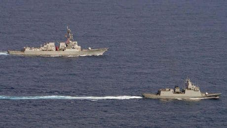 Mer de Chine méridionale : Pékin affirme avoir «chassé» un destroyer américain