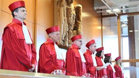 Bundesverfassungsgericht: Plenum nominiert eigene Kandidaten für Nachfolge von Richter Josef Christ