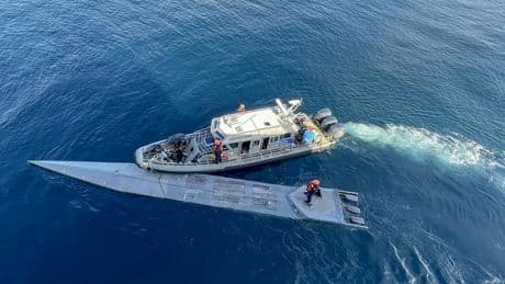 Sur et sous la mer, les stratégies de transport incroyables des trafiquants de cocaïne