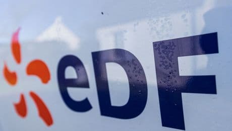 Hours left to secure fixed energy deal that’ll slash your bills by £300 a year