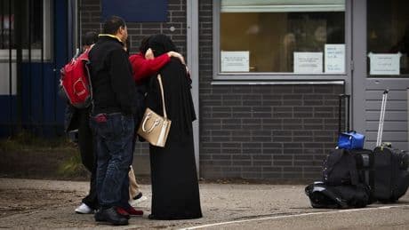 Honderden vragen aan VluchtelingenWerk over asielwet: 'Paniek en onrust'
