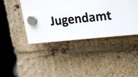 Sicherheit: Notrufknöpfe und Security: So schützen sich Ämter vor Gewalt